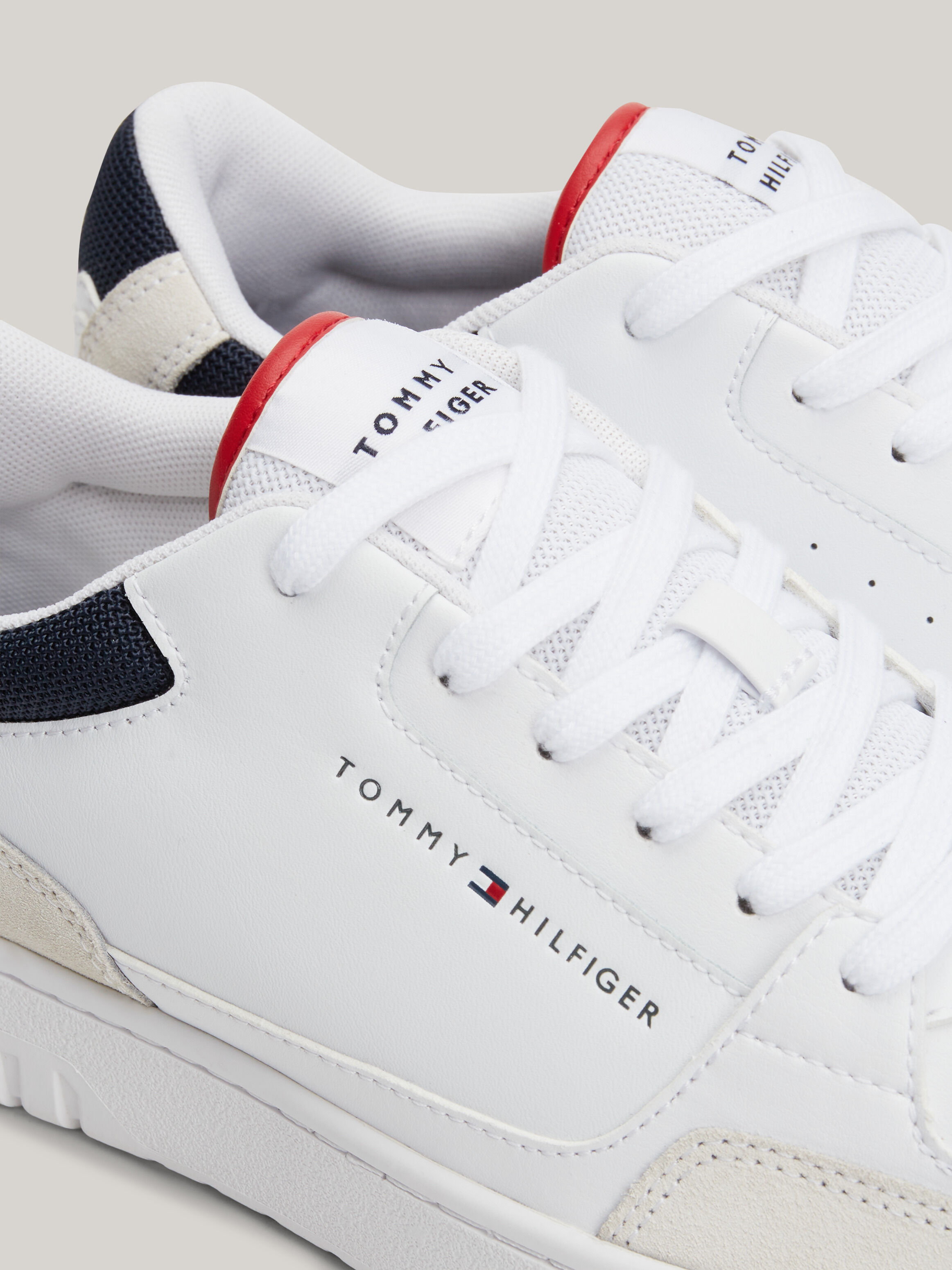Tommy hilfiger essential trainers new arrivals