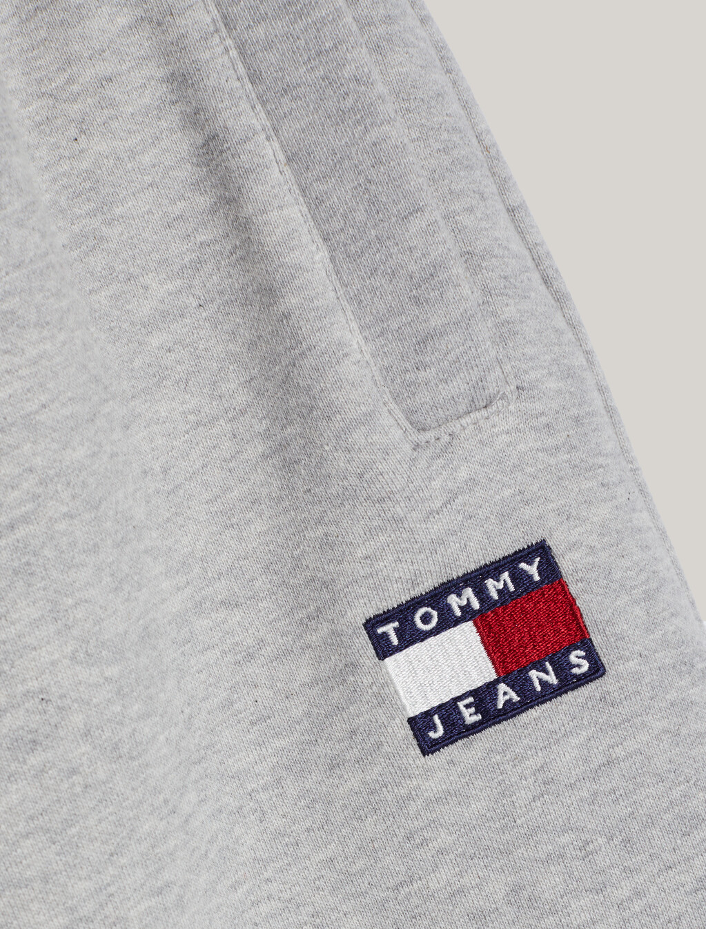 Tommy Jeans x Game Day NYC Sweatpants, Lt Grey Htr, hi-res