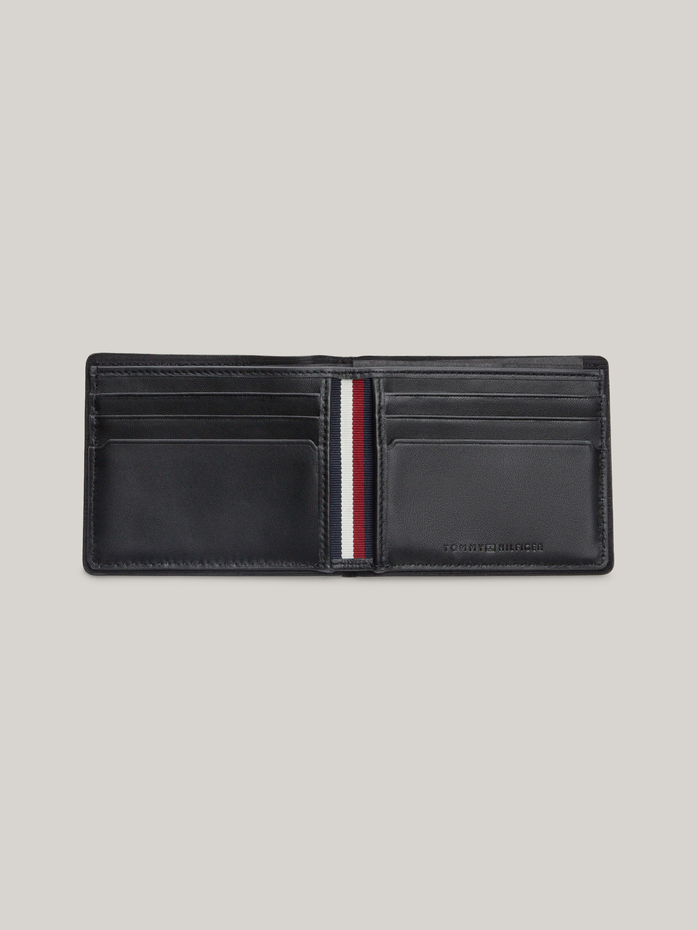 Tommy hilfiger bifold wallet hot sale