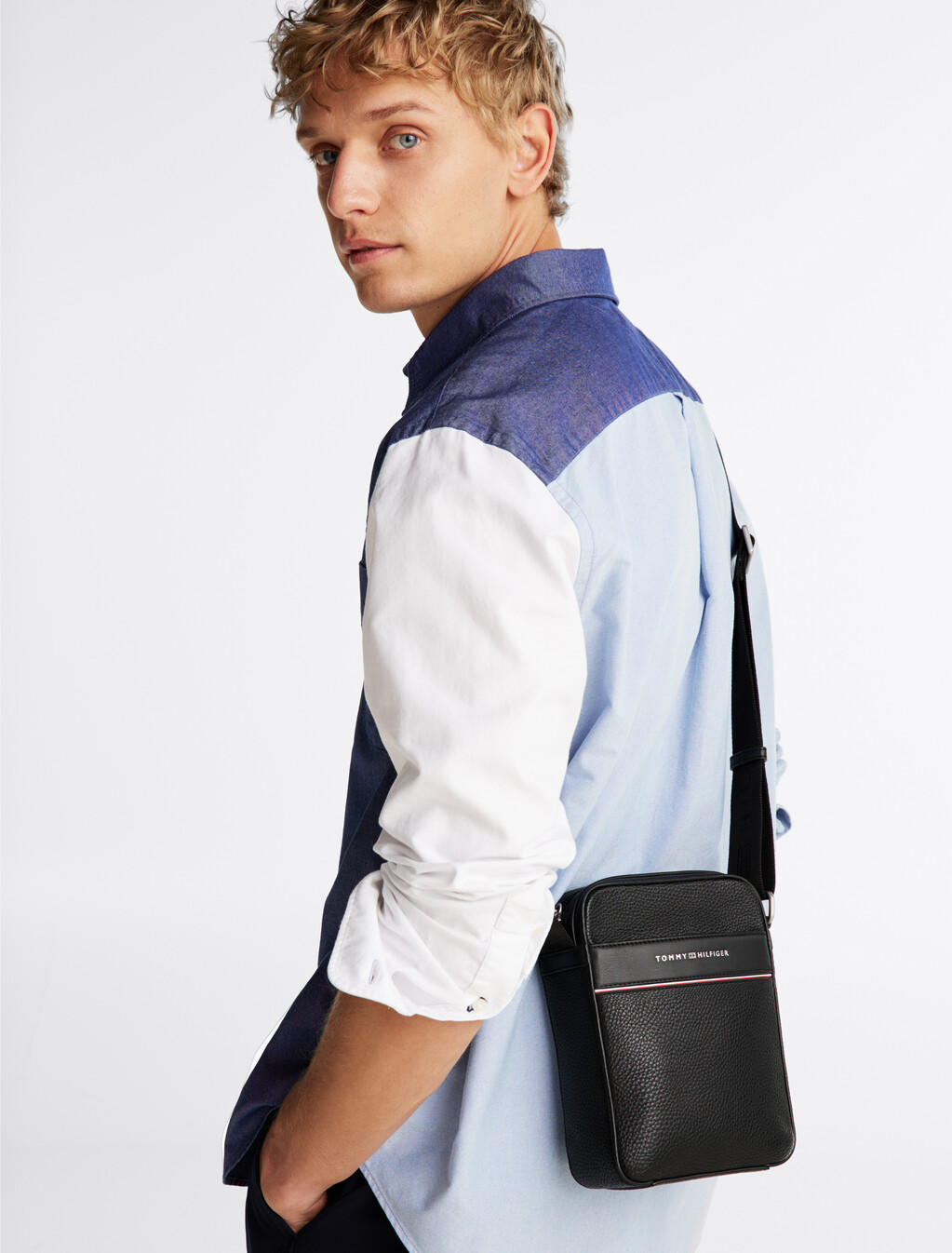 TH Business Corporate Reporter Bag, Black, hi-res