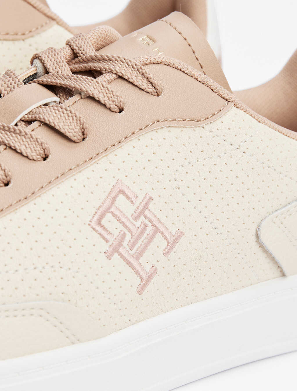 TH Monogram Colour-Blocked Trainers, Muslin/Claystone, hi-res