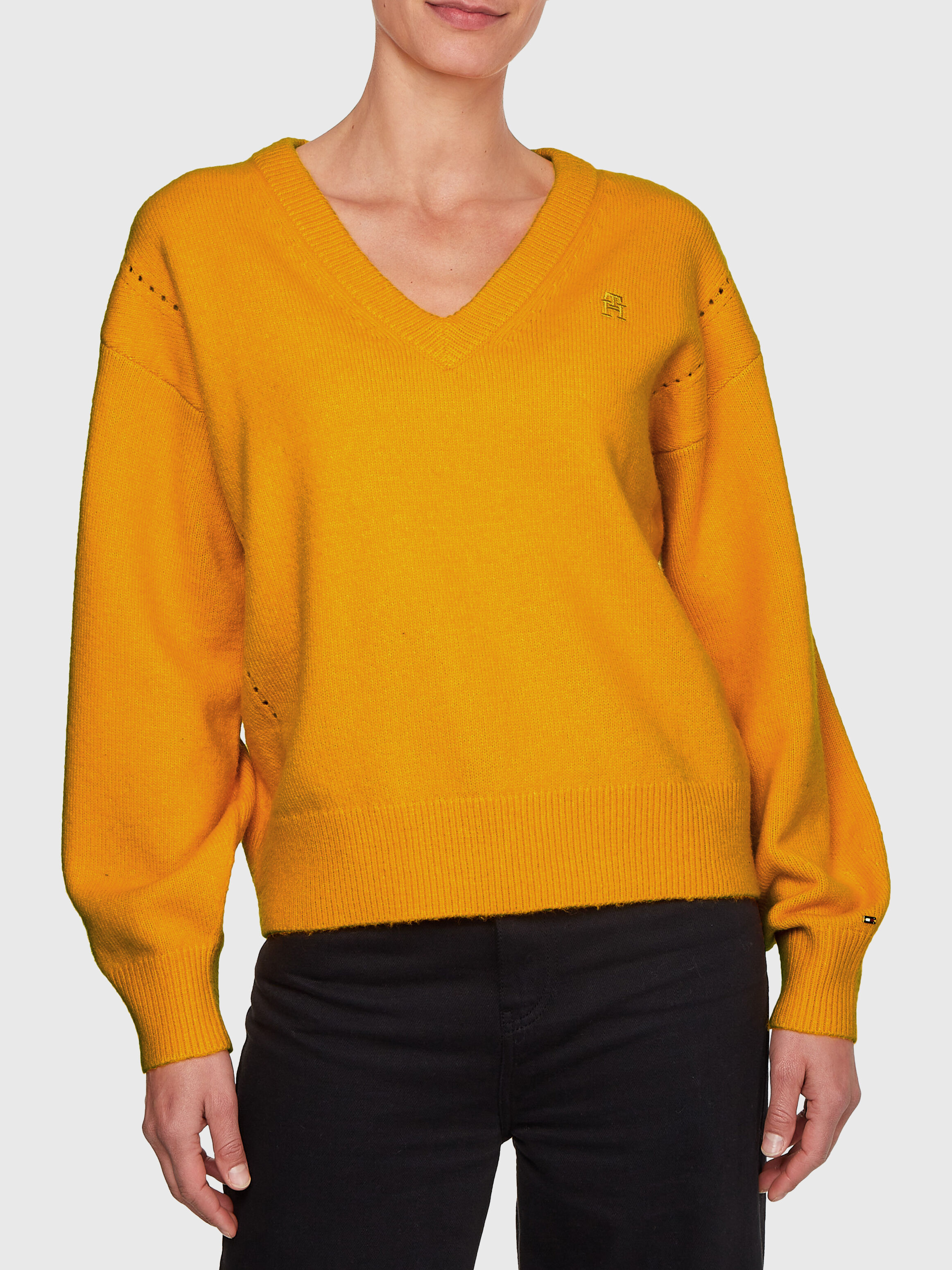Puff sleeve v neck sweater hotsell