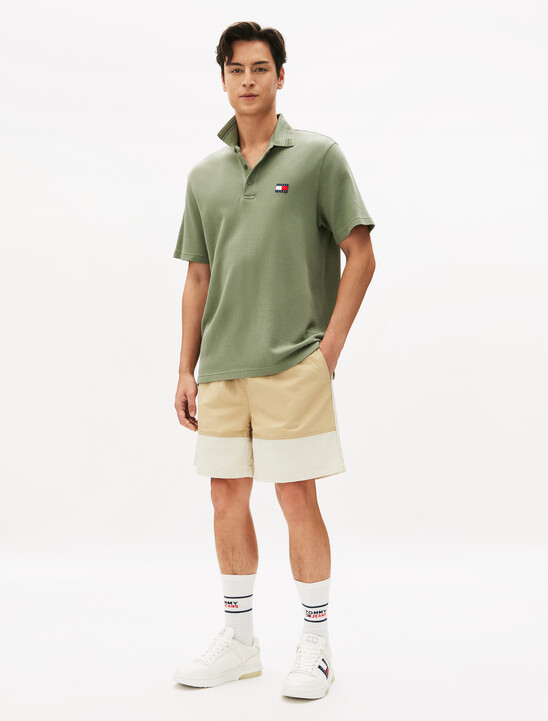 標誌衣領 Polo 衫