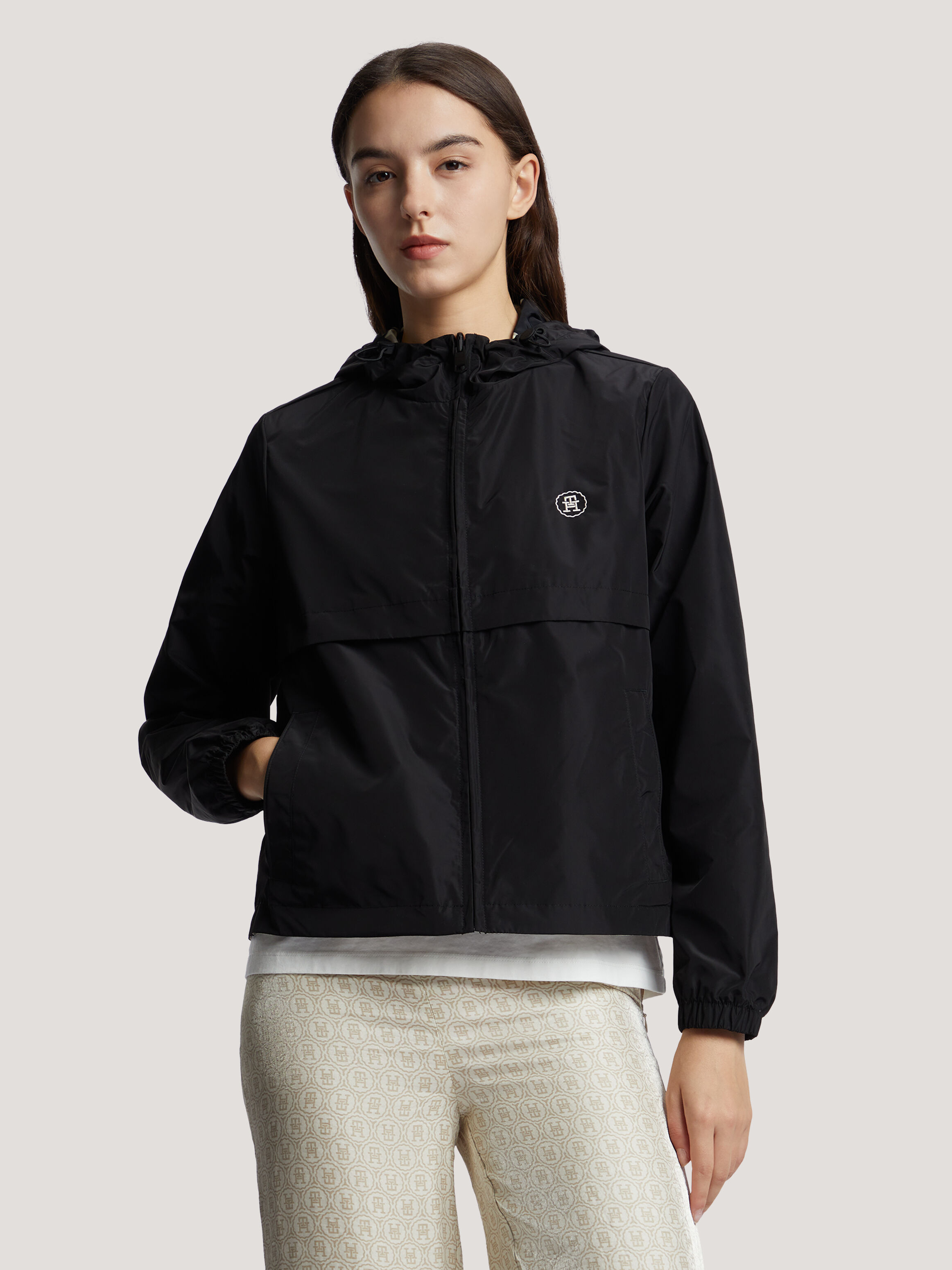 Tommy windbreaker best sale jacket