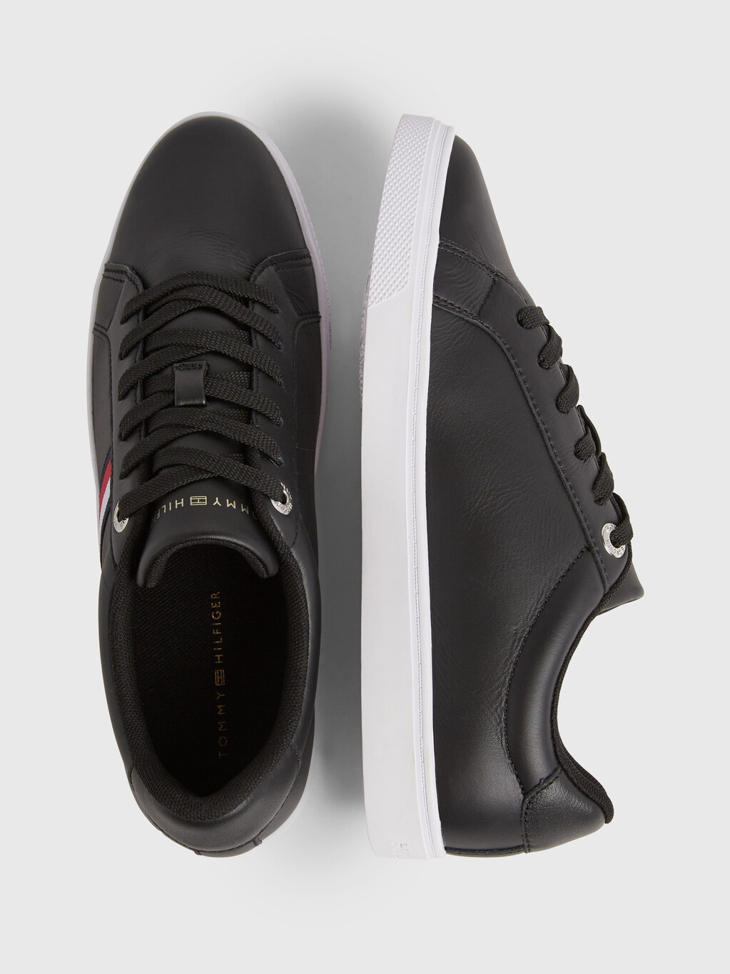 Essential 經典條紋皮革運動鞋, Black, hi-res