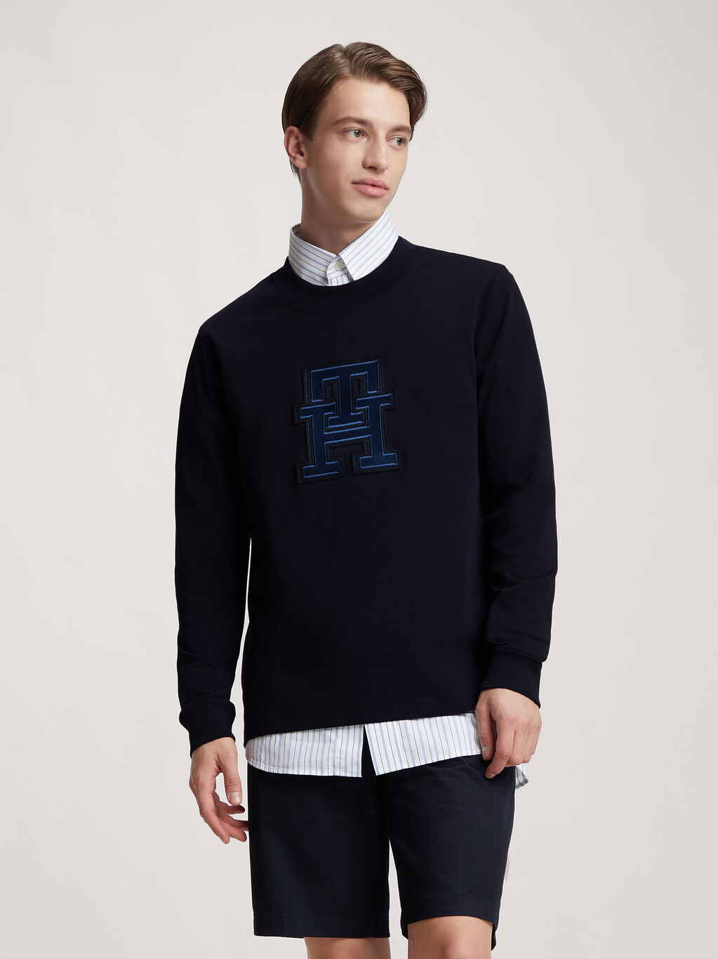 Th Monogram Applique Sweatshirt, Desert Sky, hi-res