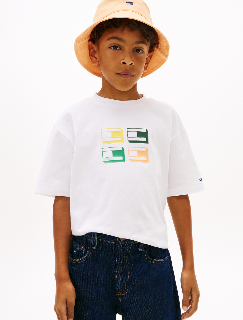 3D Flag Graphic Jersey T-Shirt, White Flag, hi-res