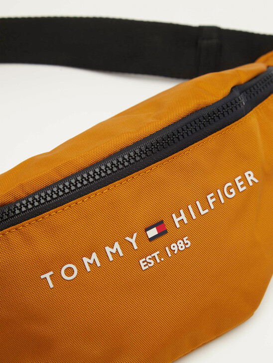 COLOR BLOCK CROSSBODY BAG COLOR BLOCK CROSSBODY BAG