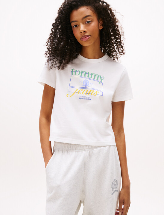 Crest Flag Logo T-Shirt