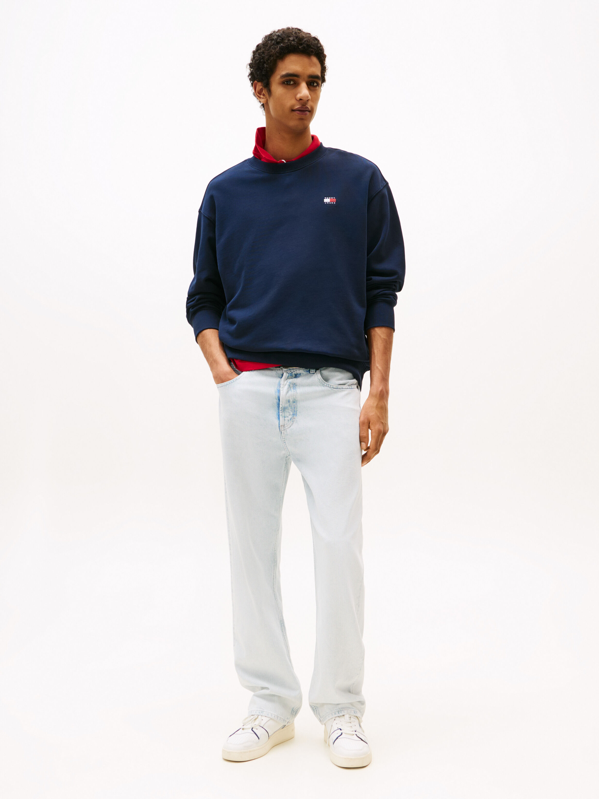 スウェット・トレーナー LOGO BADGE SWEATSHIRT Logo Badge Relaxed Sweatshirt | blue | Tommy Hilfiger Hong Kong