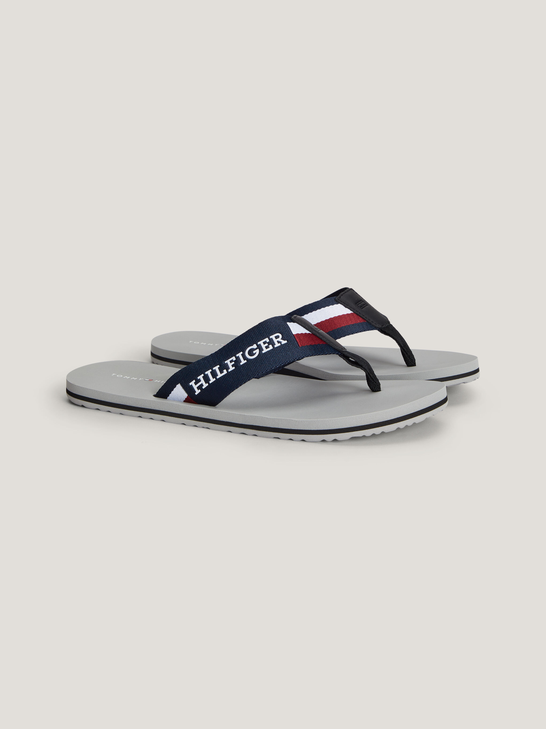 Flip flops shop tommy hilfiger mens