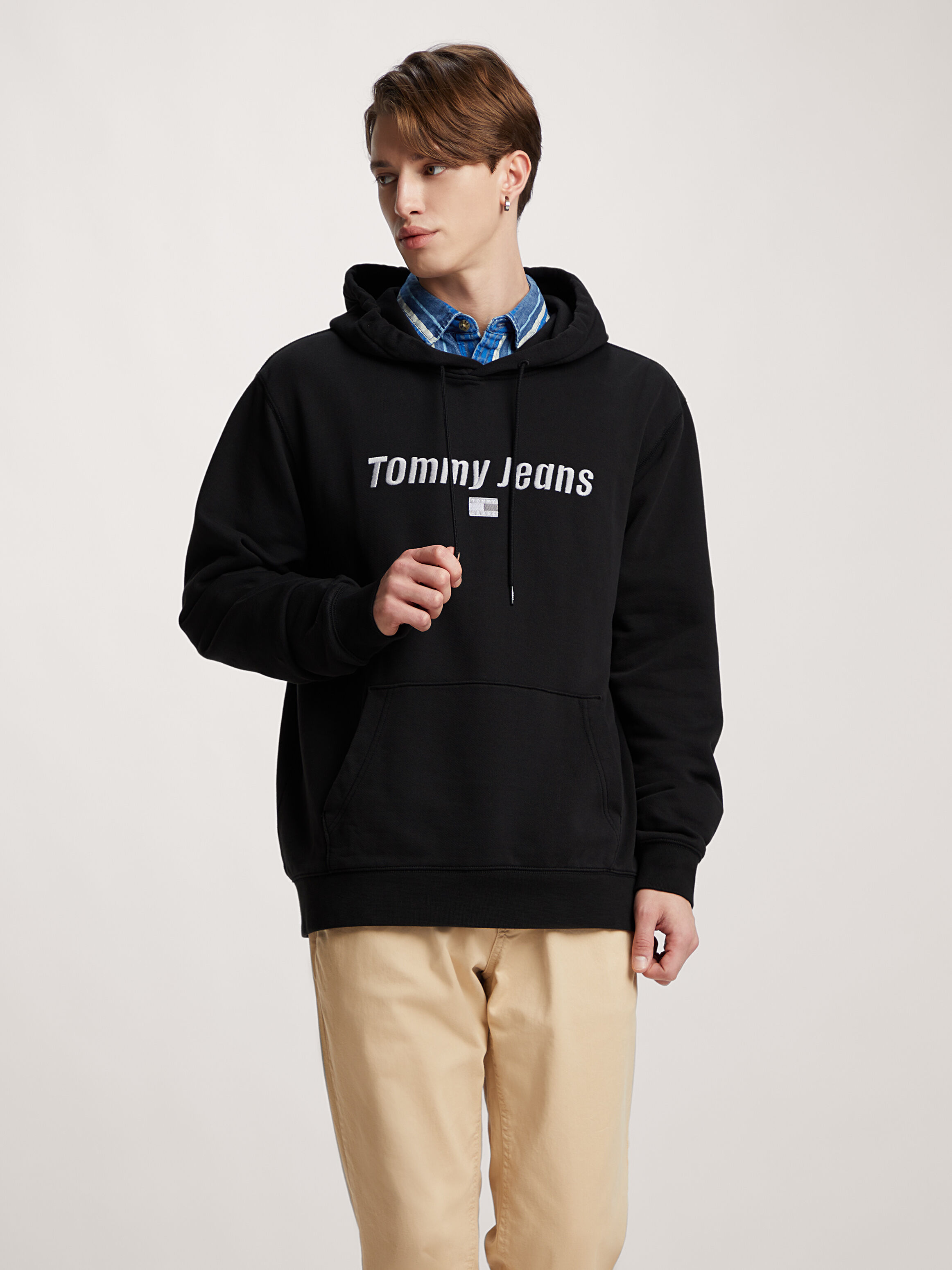 Tommy hilfiger shop playful logo sweatshirt