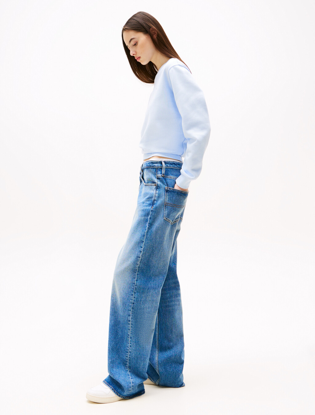 Mia Mid Rise Relaxed Straight Jeans, Denim Medium, hi-res