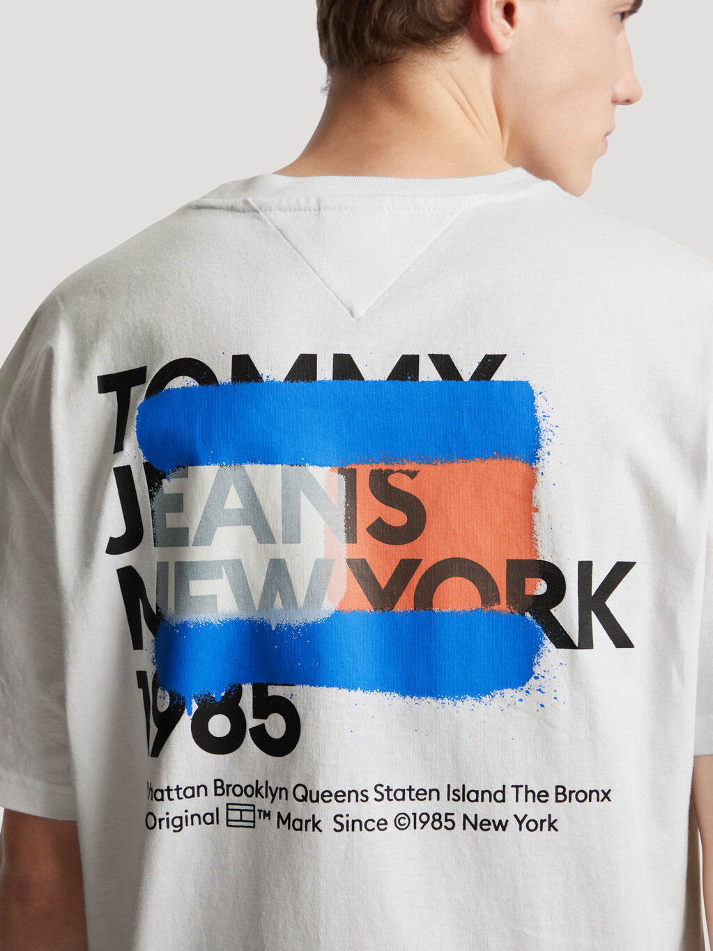 NYC 1985 塗鴉旗幟標誌 T 恤, White, hi-res
