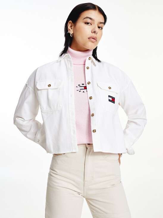 TOMMY BADGE CROPPED UTILITY SHIRT