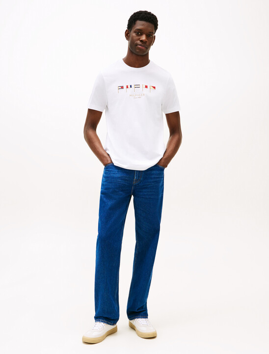 Hilfiger 多旗幟圖案 T 恤