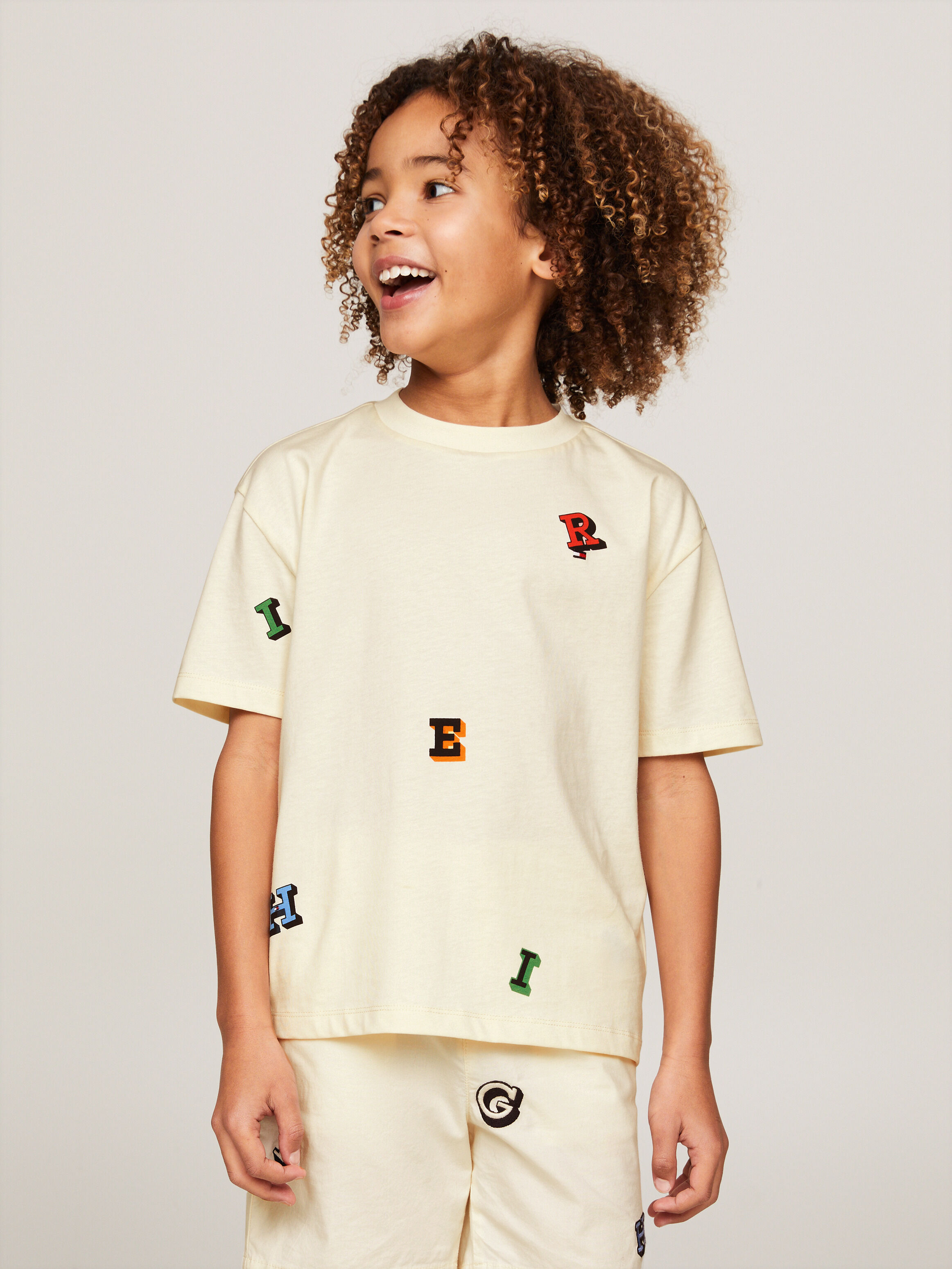 Boys tommy on sale hilfiger t shirts