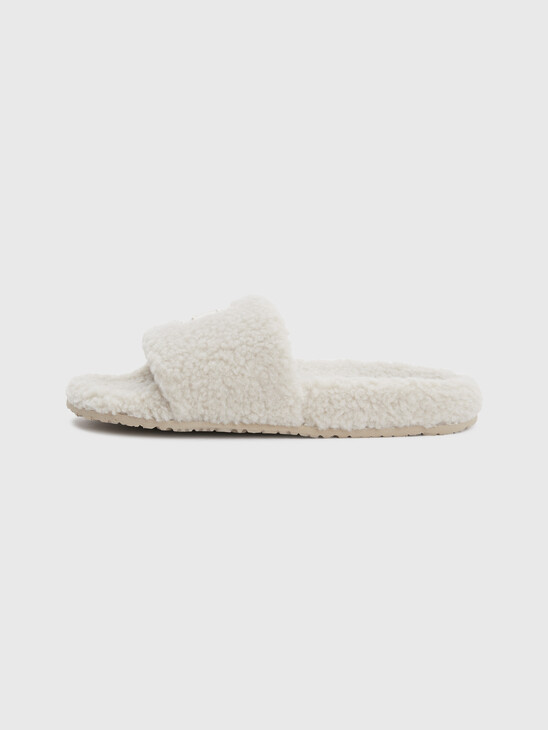 WARM LINED SHERPA SLIPPERS