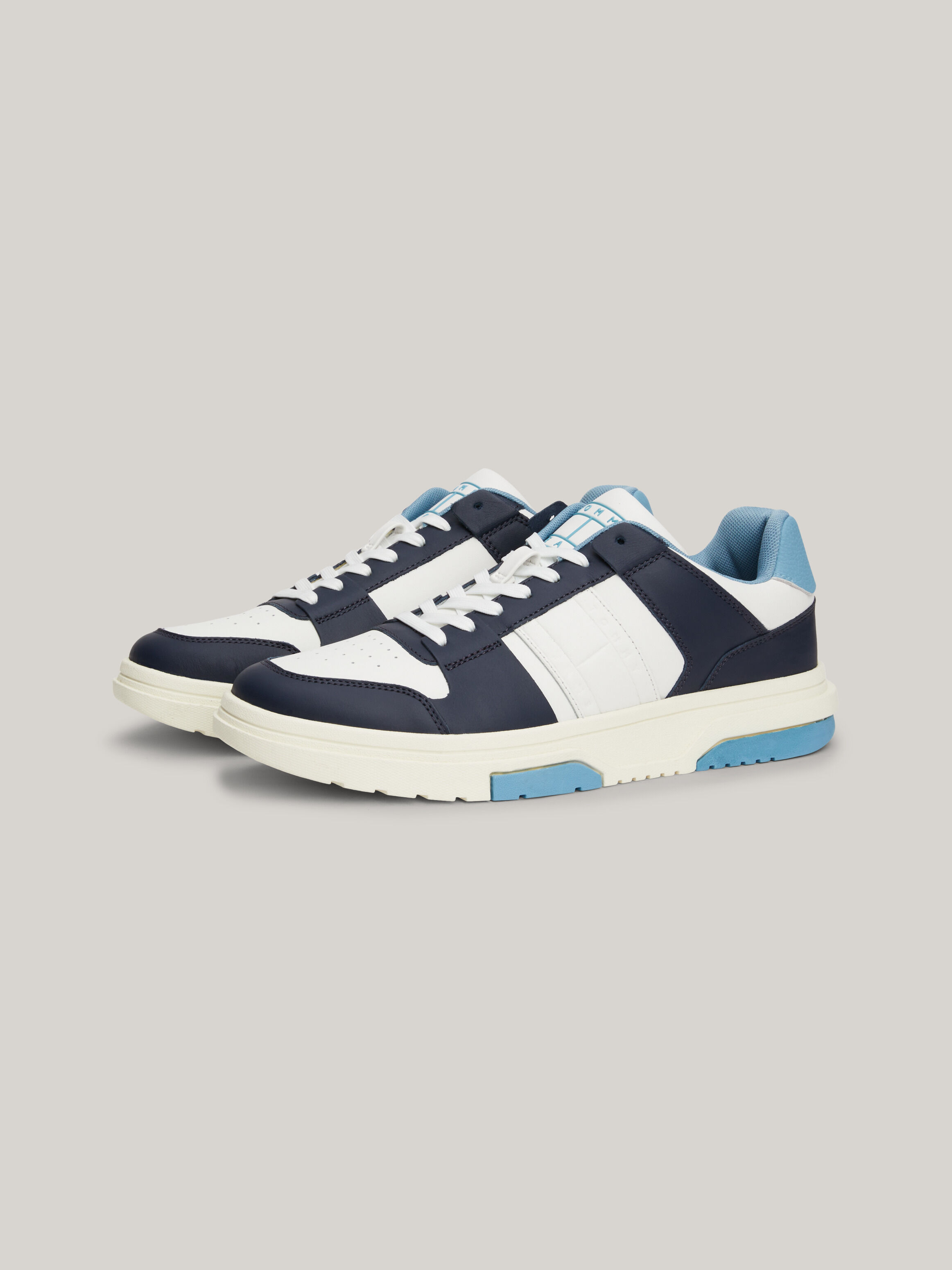 Tommy hilfiger fly sneakers online