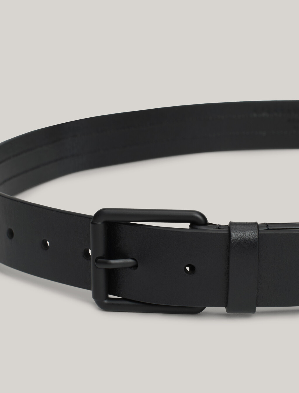 Corporate Casual Leather Belt, Black, hi-res
