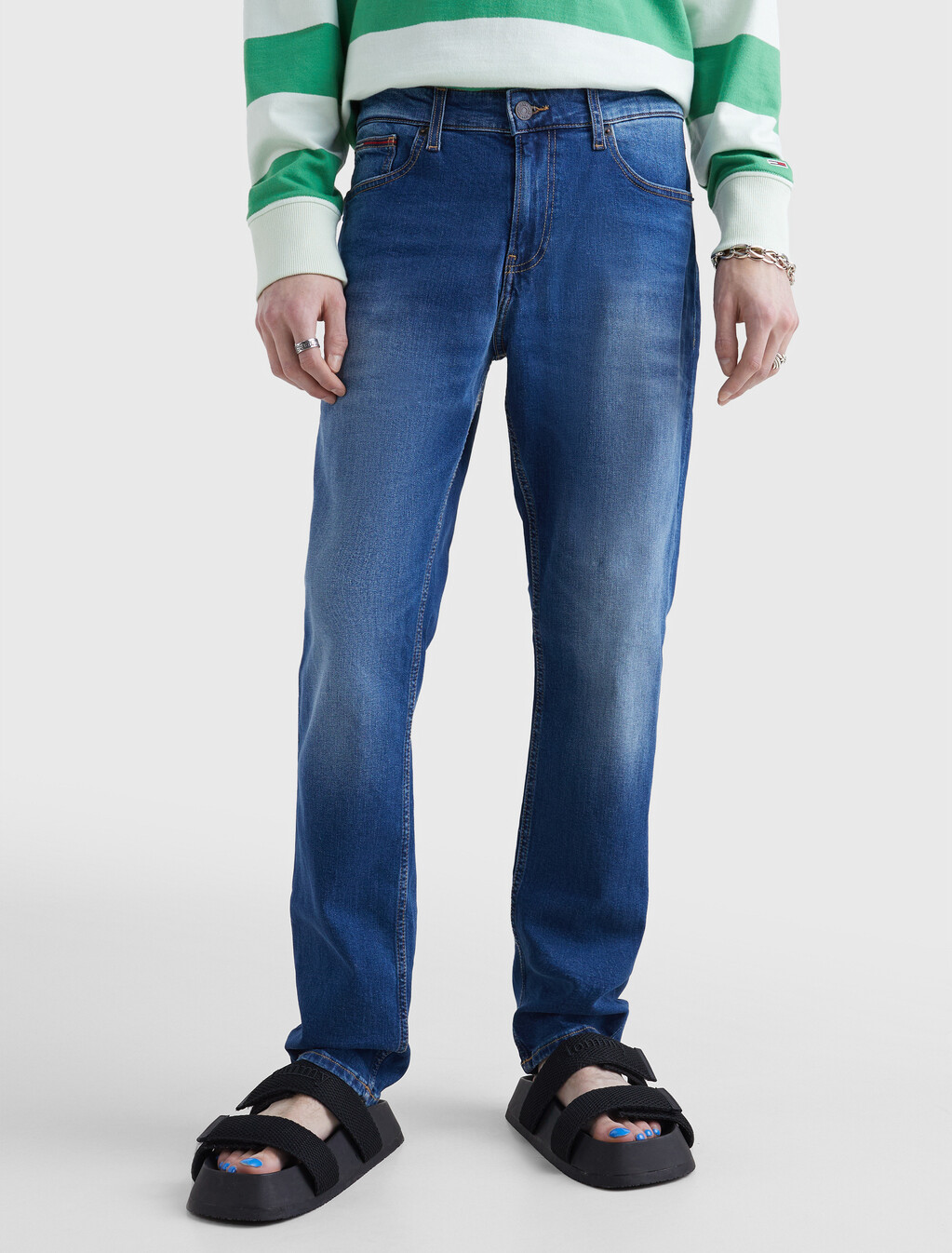 Ryan Straight Relaxed Fit Faded Jeans, Wilson Mid Blue Stretch, hi-res