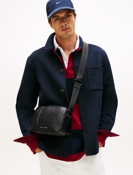Pebble Grain Crossbody Reporter Bag