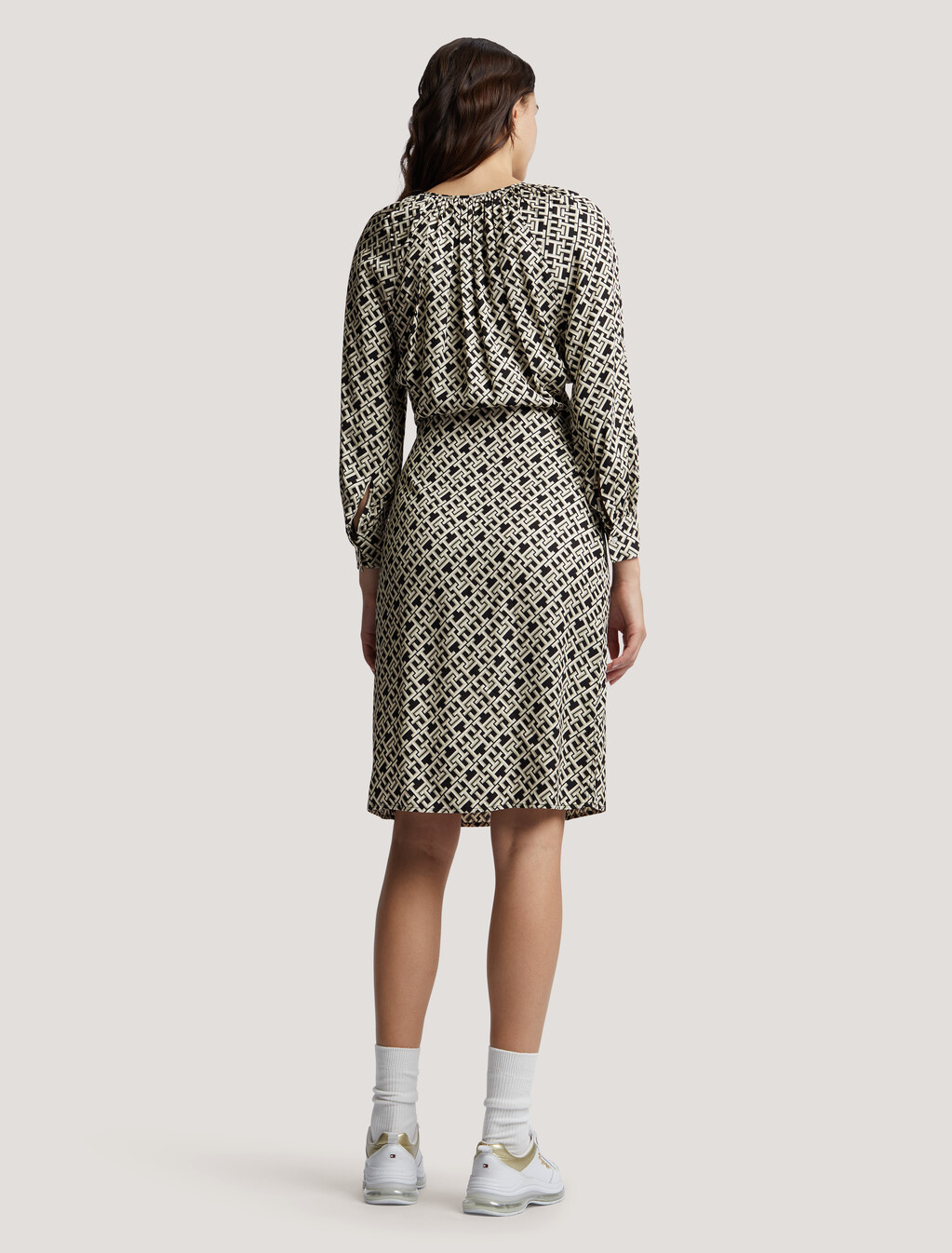 TH Monogram Dress, Bevelled Small Monogram/ Black, hi-res