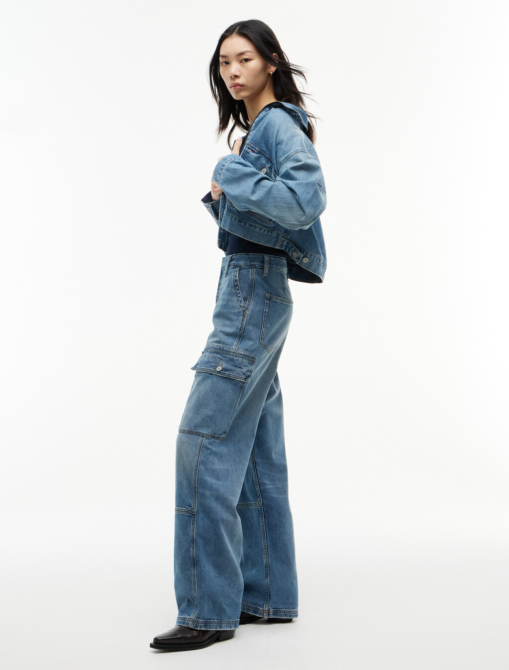 Mia Mid Rise Relaxed Straight Cargo Jeans, Denim Medium, hi-res