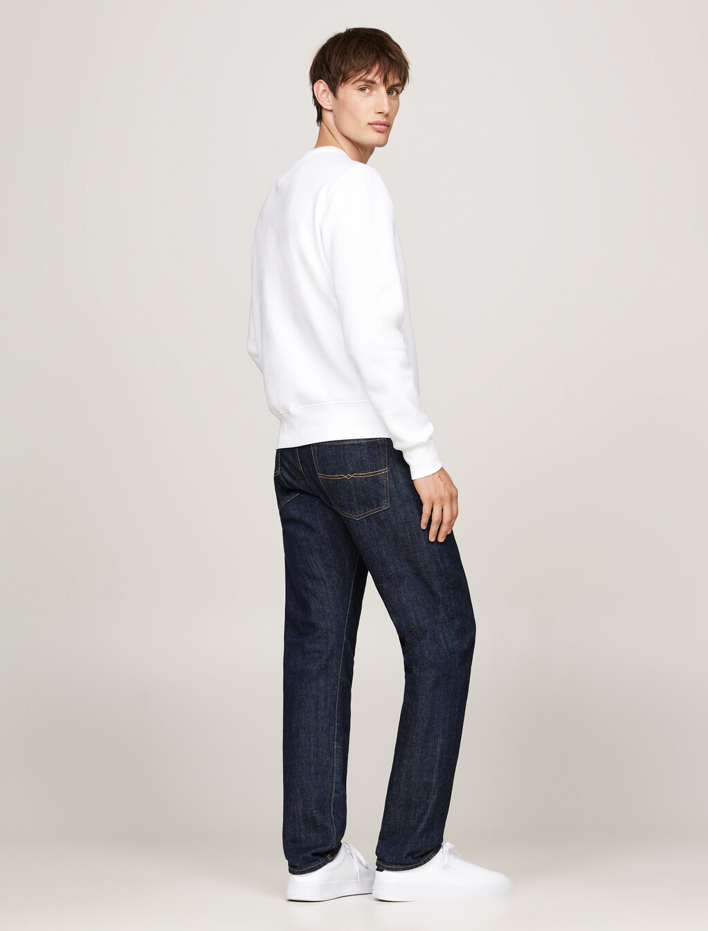 Logo Embroidery Crew Neck Sweatshirt, White, hi-res