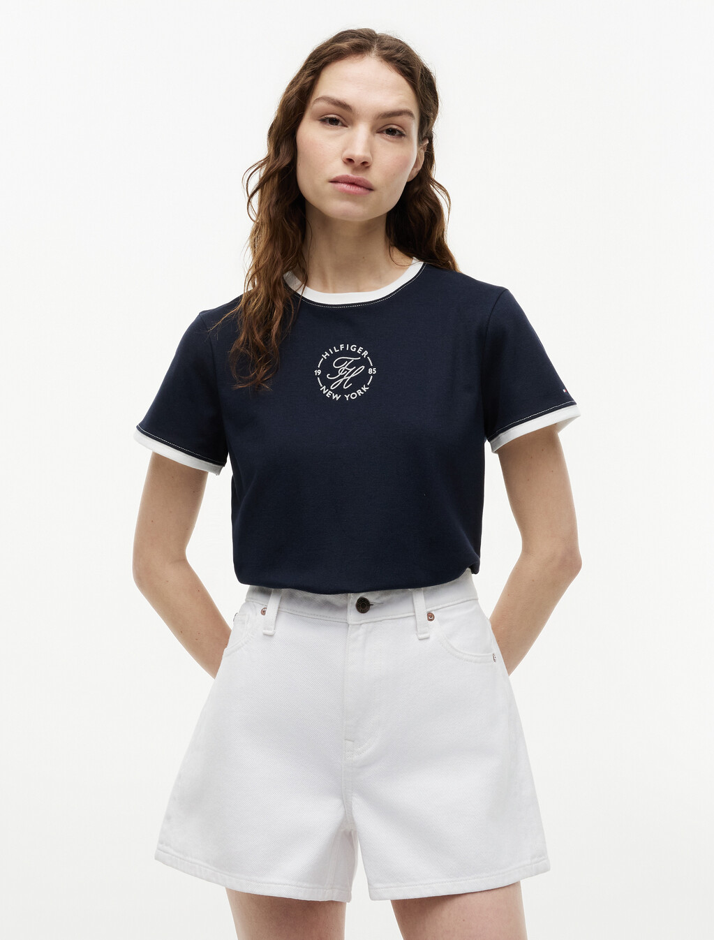 刺繡標誌對比色邊 T 恤, Dark Night Navy, hi-res