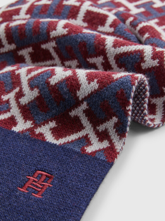 ALL-OVER TH MONOGRAM SCARF