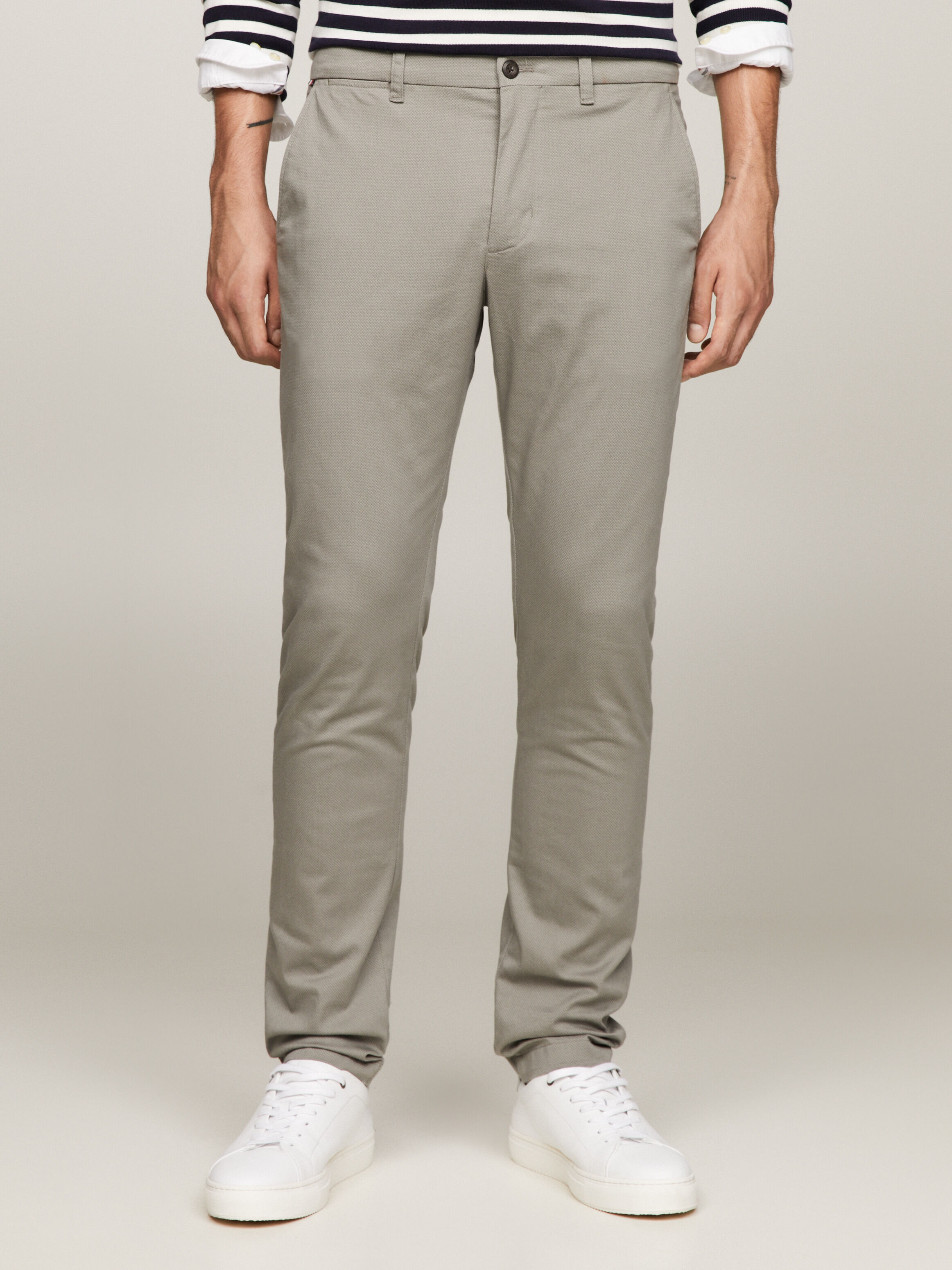 Bleecker Slim Fit Chinos