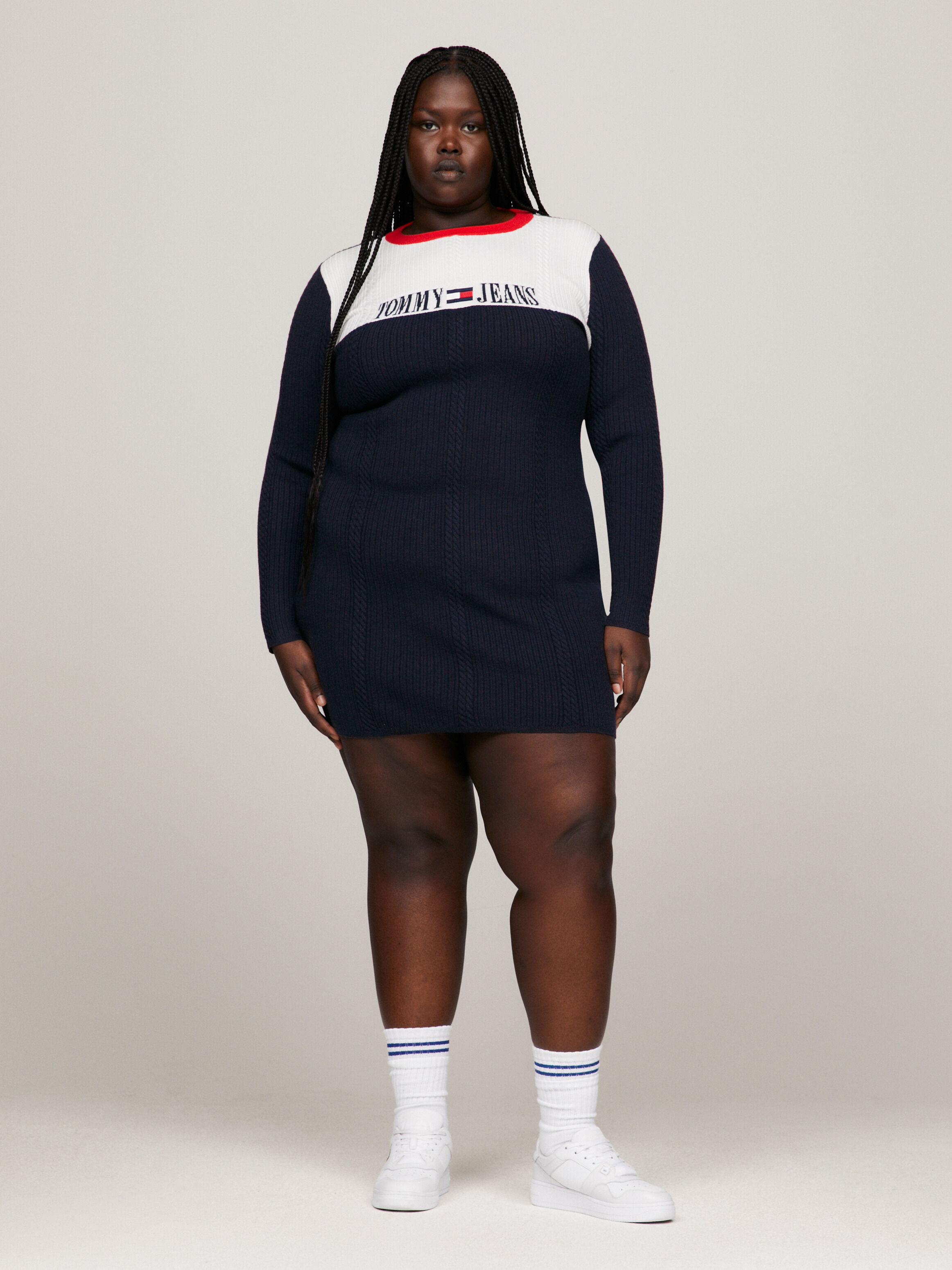 Tommy hilfiger discount sweater outfit