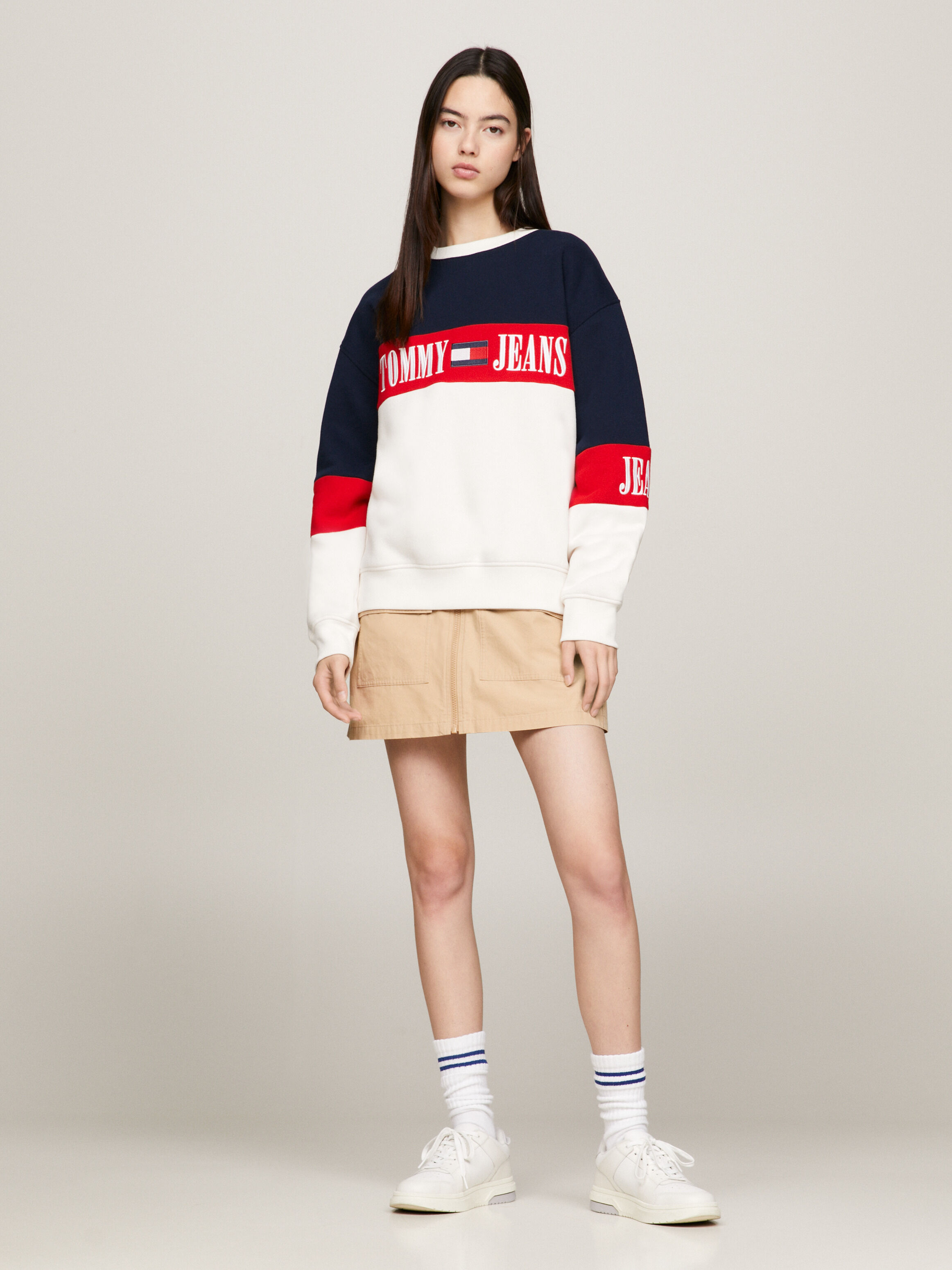 Tommy hilfiger sweatshirt hotsell women sale