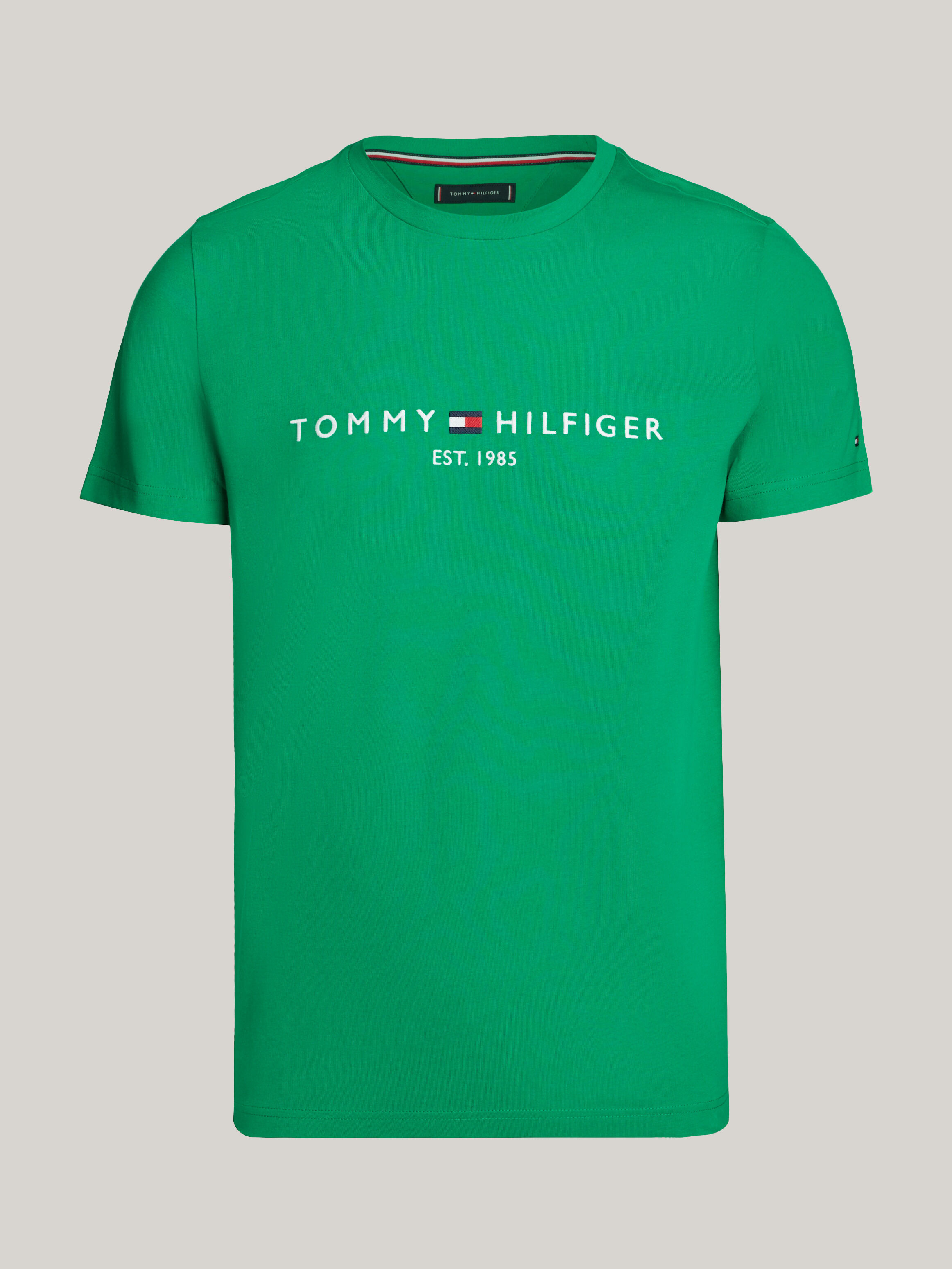 Tommy hilfer tshirt hot sale