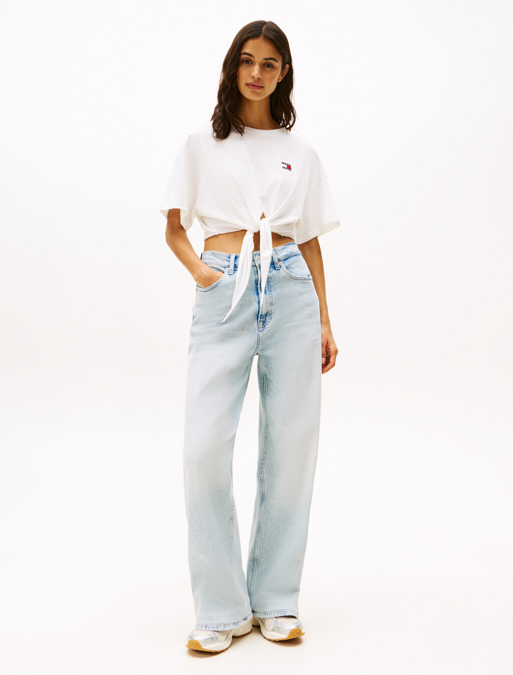 Tommy Badge Cropped Knot T-Shirt, Ecru, hi-res