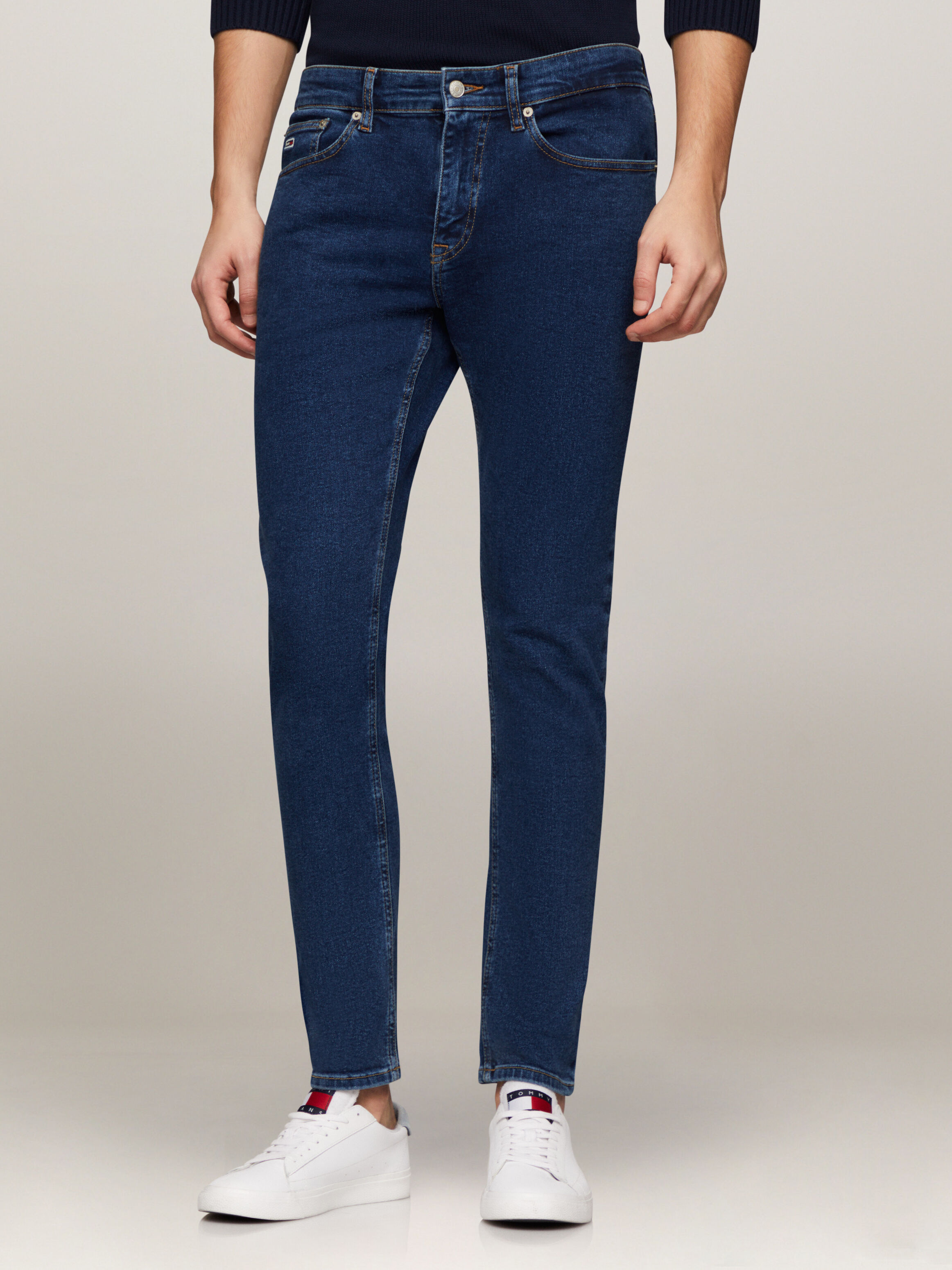 Tommy hilfiger slim tapered jeans deals