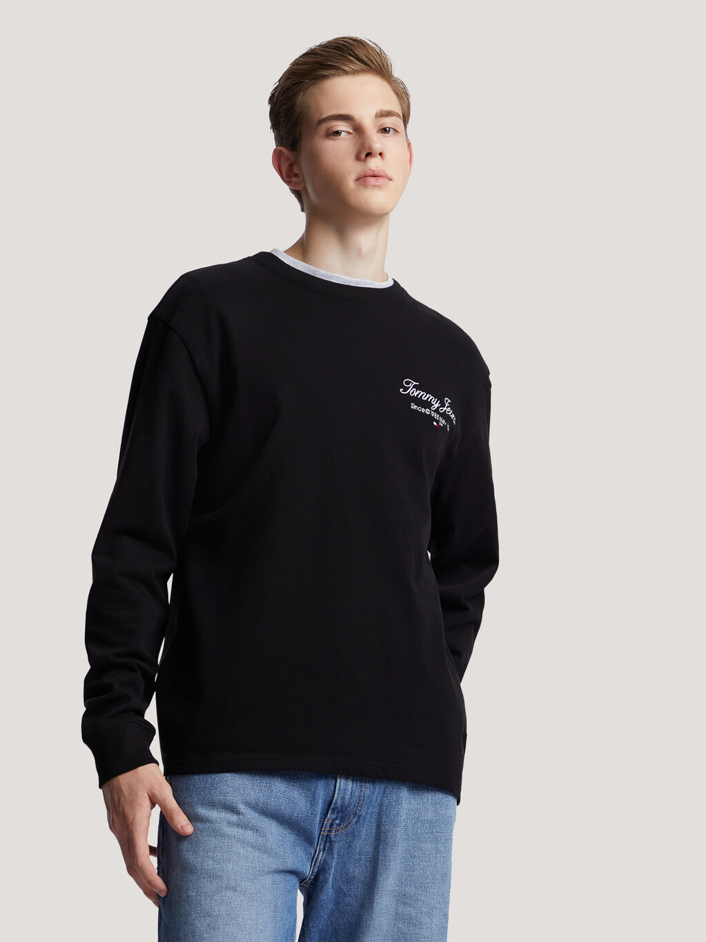 Classic Logo Regular Fit Sweatshirt, Black, hi-res