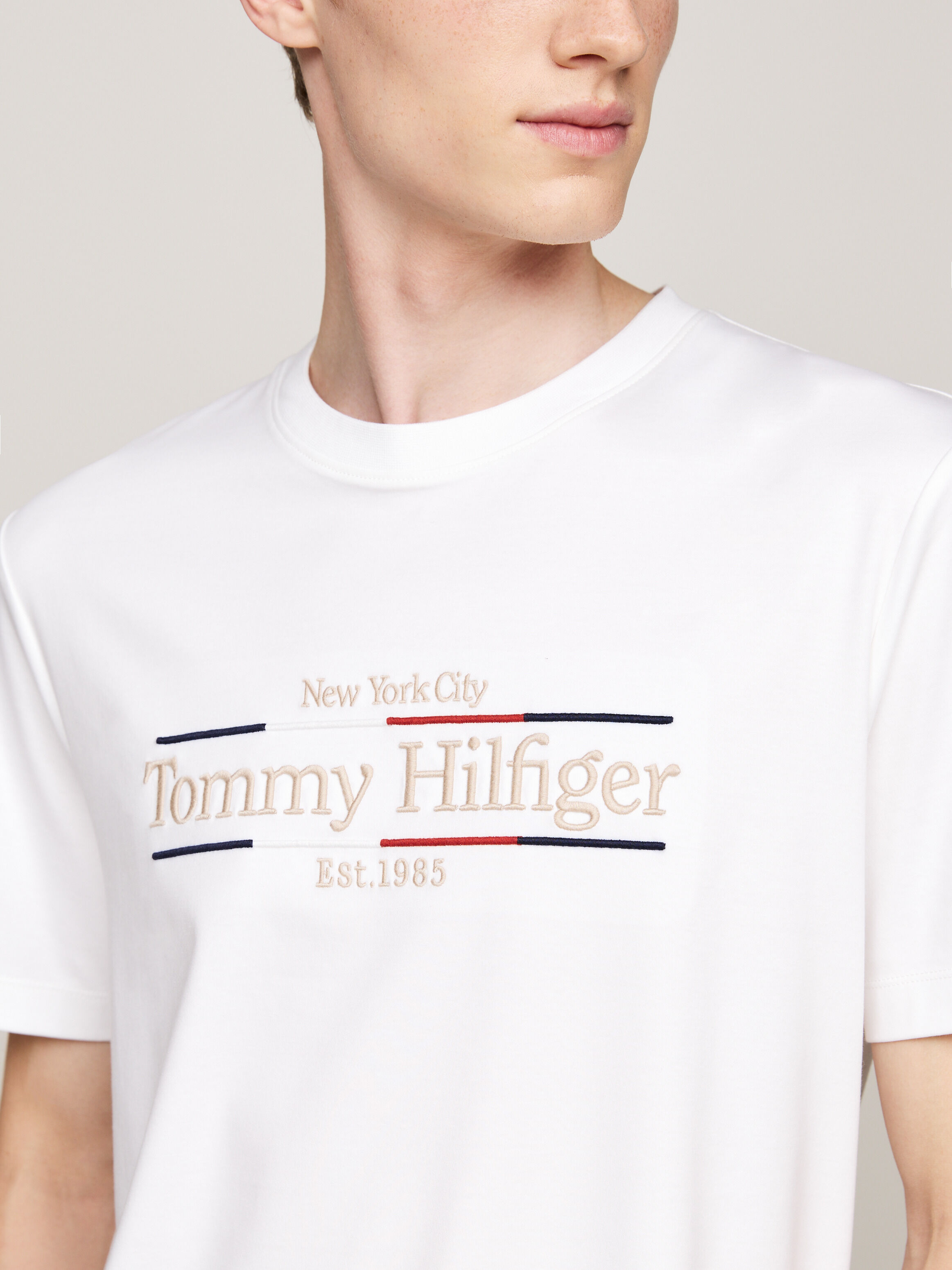 Tommy hilfiger embroidery top