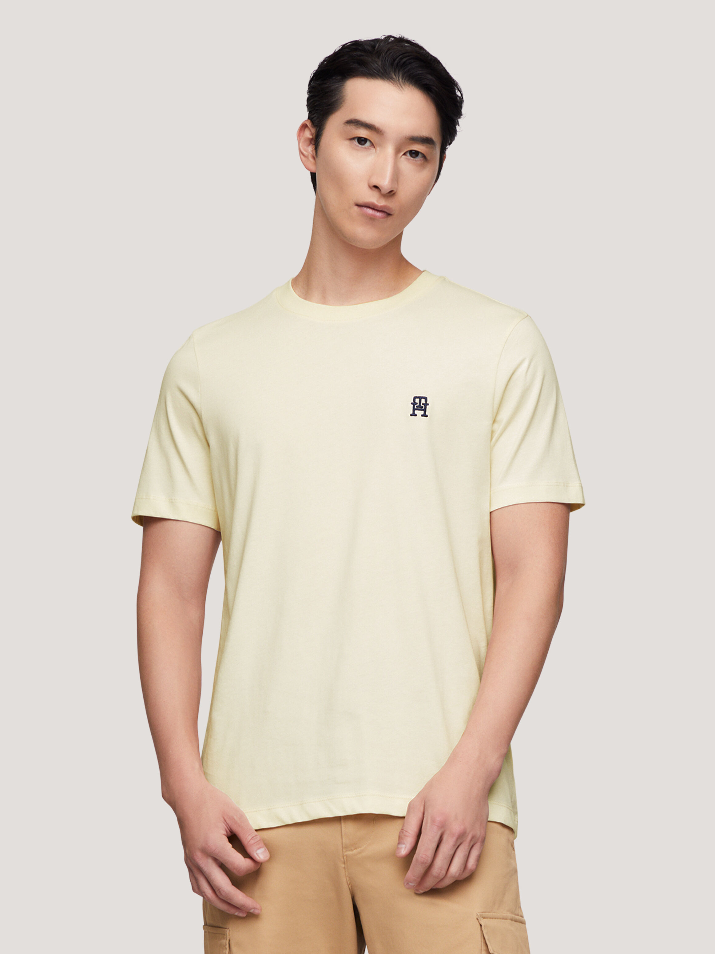 Tommy hilfiger tshirt sale hot sale