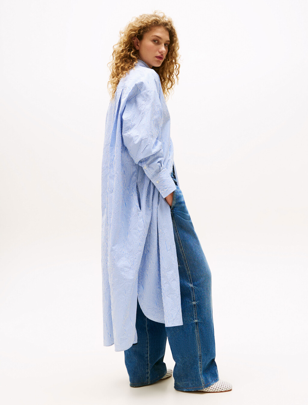The Runway Collection Long Oversized Shirt, Blue Stripe, hi-res