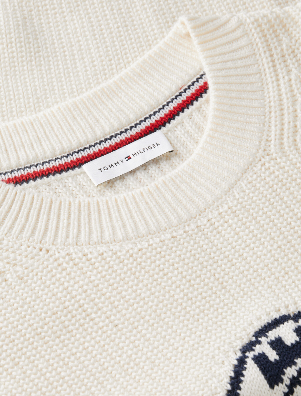 Intarsia Crest Crew Neck Jumper, Ivory Petal, hi-res