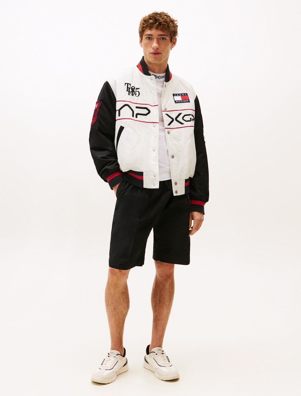 APXGP 系列緞面方版棒球外套, White/Red/Black, hi-res