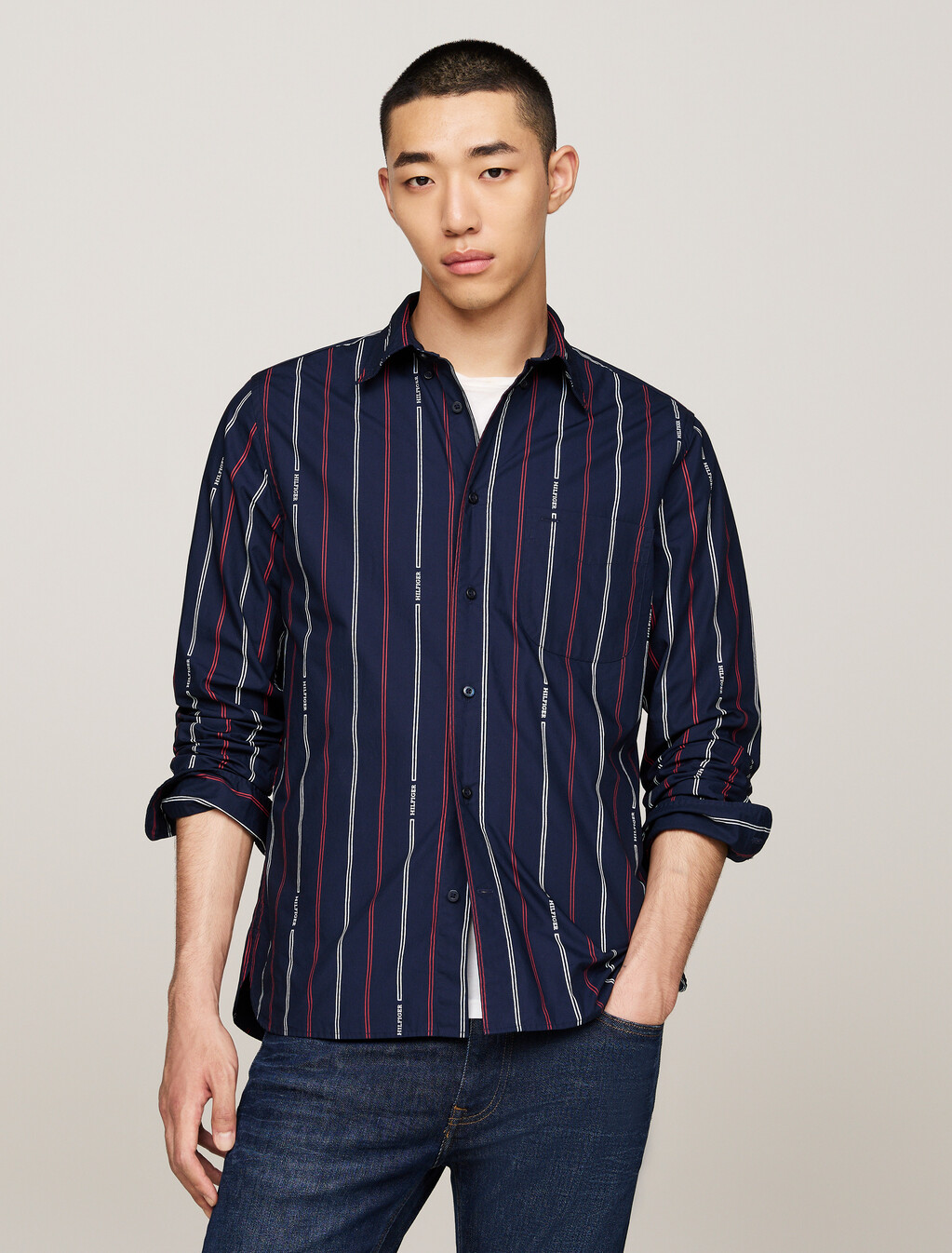 Hilfiger Monotype 幼條紋標準版型襯衫, Carbon Navy / Multi, hi-res