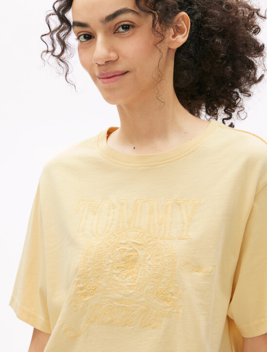 Tonal Crest Embroidery Relaxed T-Shirt