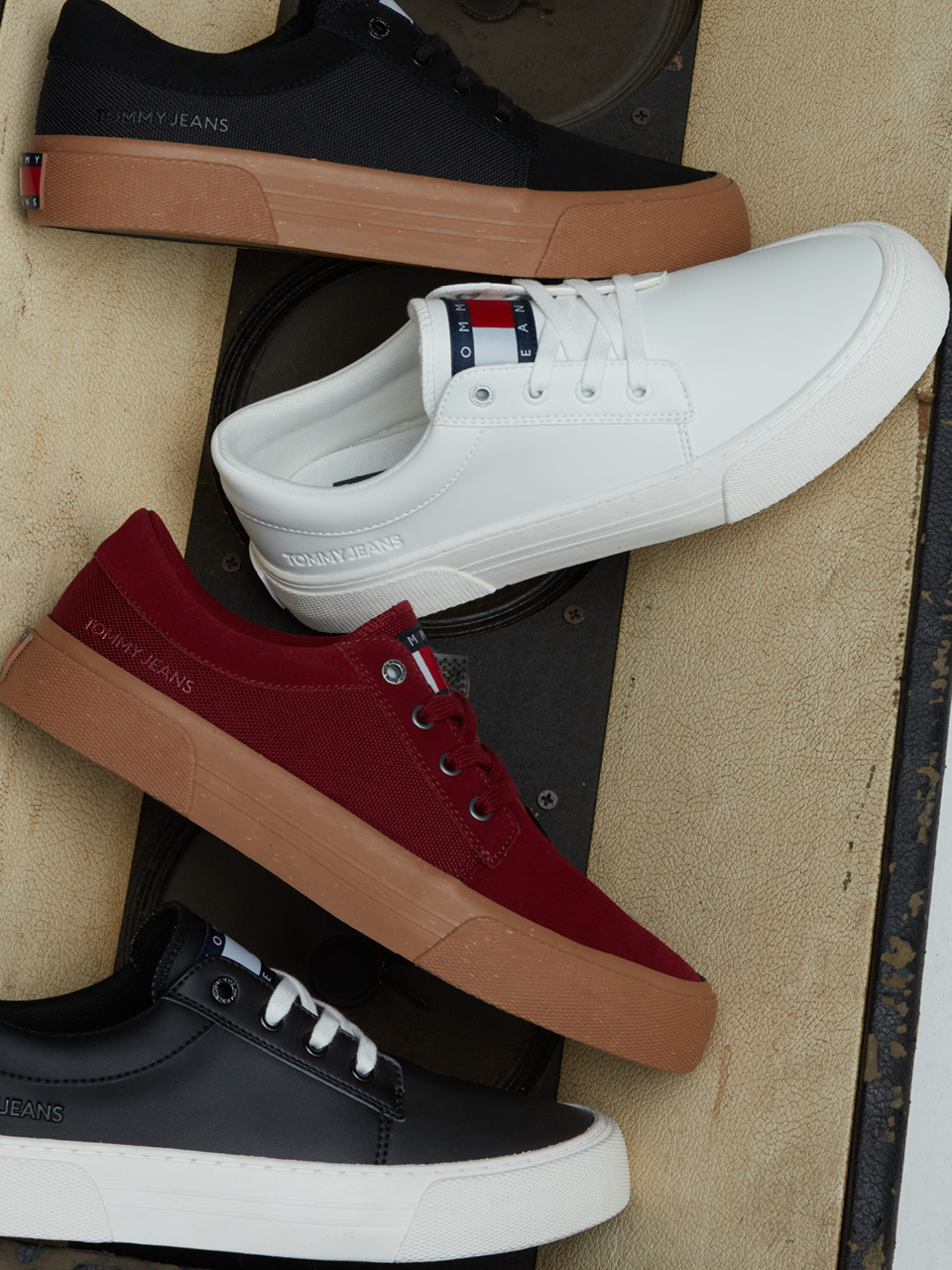 Tommy Hilfiger White Core Cupsole Shoes with Blue Sole