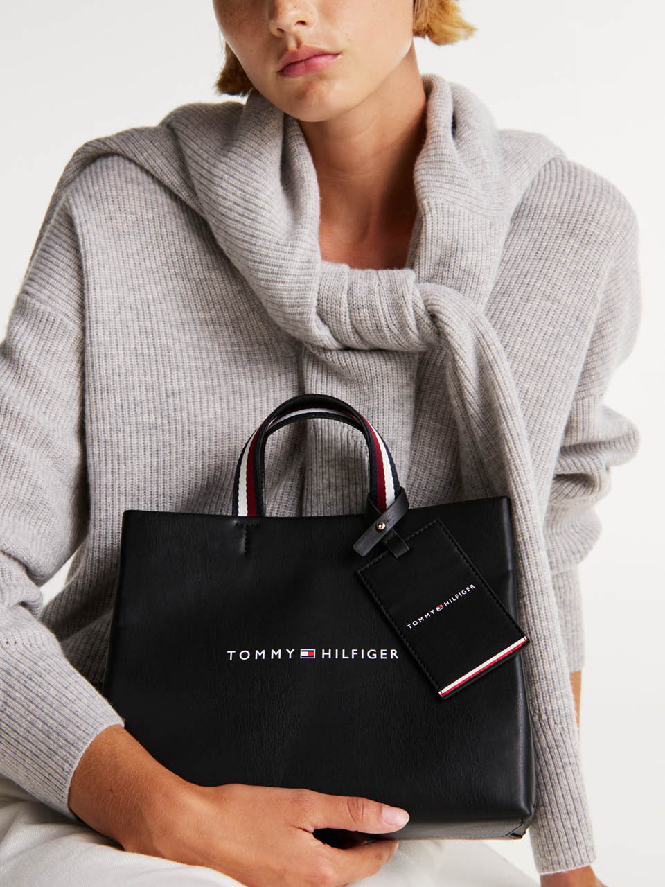 Bags Tommy Hilfiger